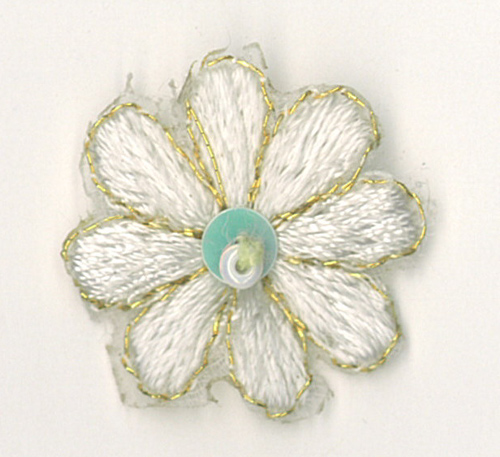5 x Flower heads White trimmed in Gold - 7306